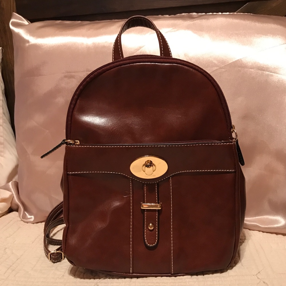 Glazed Backpack from Giani Bernini.